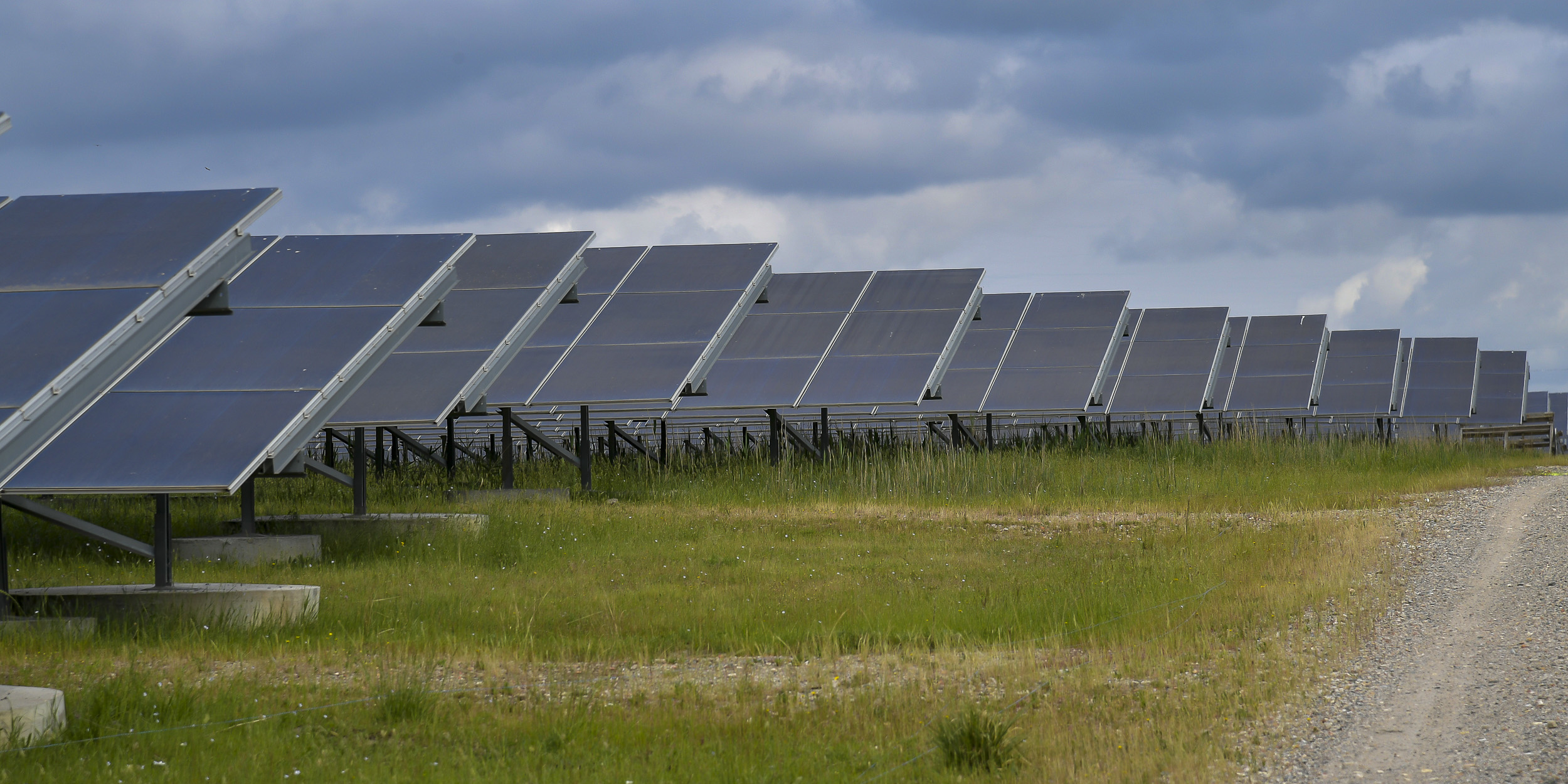 Photovoltaïque : pourquoi le géant australien Macquarie a déboursé 2,5 milliards d'euros pour acheter Reden Solar, une PME d'Agen