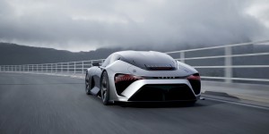 Toyota accélère dans les voitures électriques… à reculons