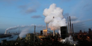 Des chercheurs proposent d'obliger les producteurs d'énergies fossiles à enterrer des tonnes de CO2