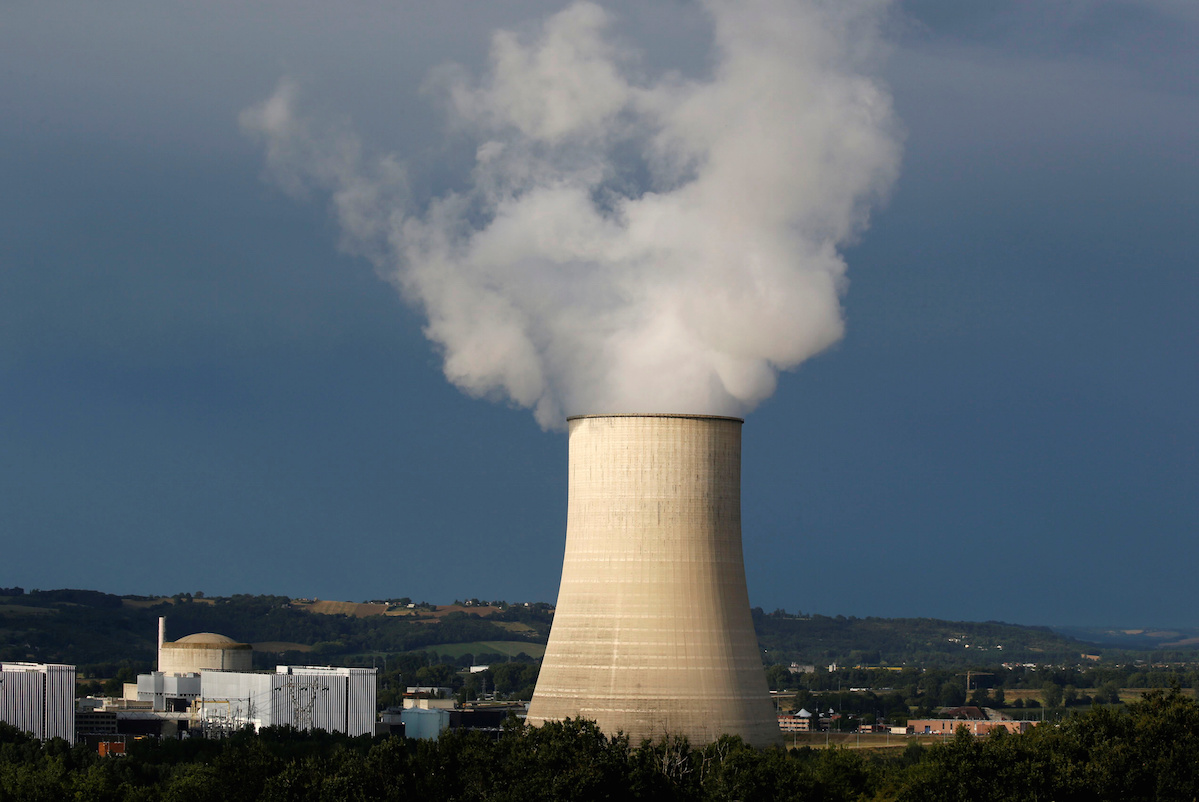 Nucléaire : le plan d'EDF pour adapter ses centrales au manque d'eau