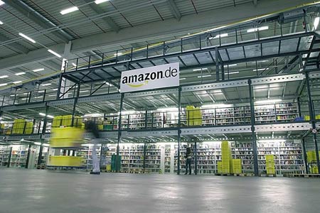 Dans les entrepôts d'Amazon, « on a l'impression d'être des robots »