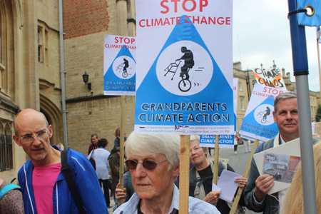 Papis et mamies font de la résistance contre le changement climatique