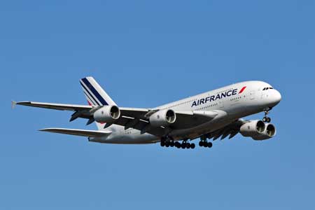 EDF, Air France et BNP Paribas s'achètent l'amitié du climat