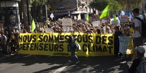 Marche pour le climat : plus de 100 000 personnes mobilisées en France