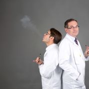 Ces médecins qui défendent l'e-cigarette