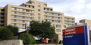 Un infirmier malade de la fièvre Ebola au Texas