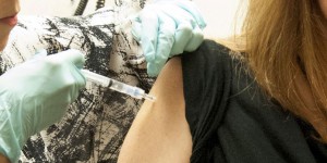 Ebola:premier essai prometteur d'un vaccin chez l'homme