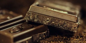 Le chocolat noir rend le cerveau plus vigilant et attentif