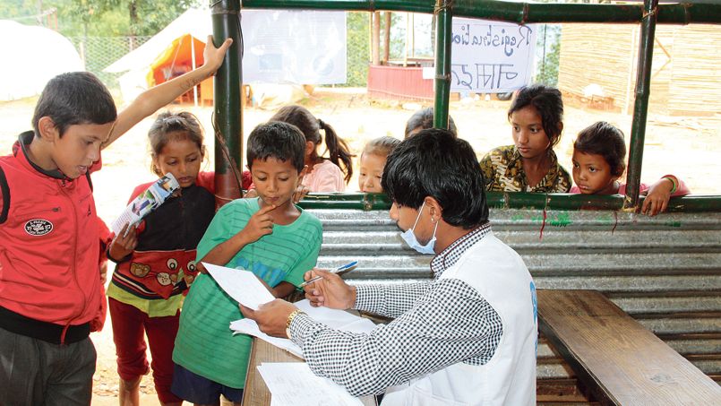 Avec la mousson, le Népal vit une crise sanitaire