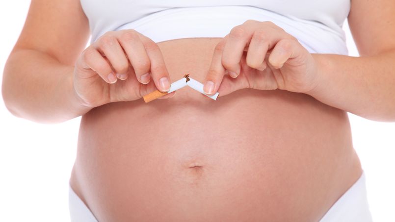 Ne plus fumer pendant la grossesse n'évite pas la rechute