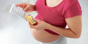 Prudence avec les médicaments pendant la grossesse