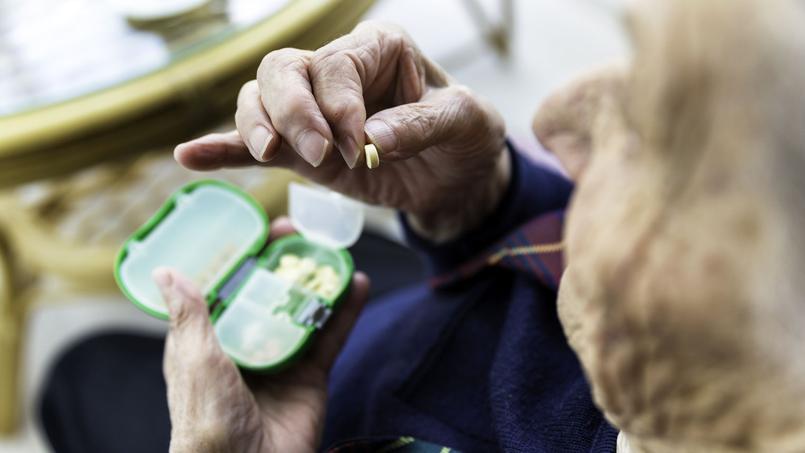 Pourquoi les médicaments contre Alzheimer sont dans le viseur