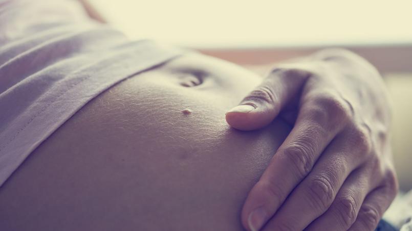 Naissance inédite: un fœtus grandit à l’extérieur de l’utérus