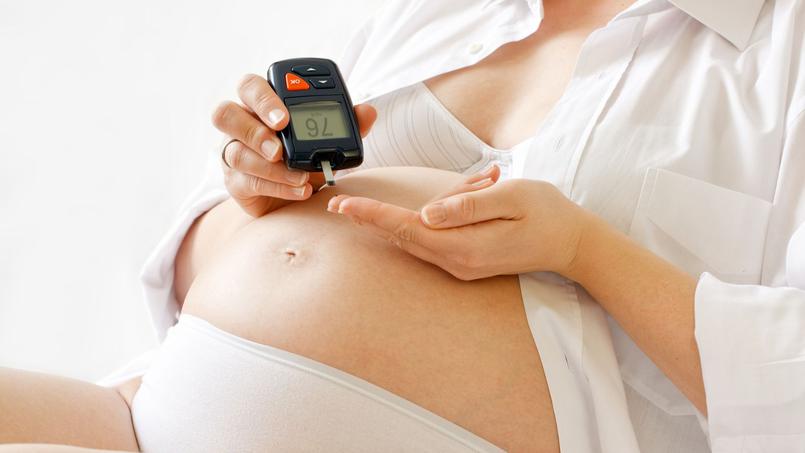 Diabète gestationnel: plus de césariennes et un poids de naissance trop élevé