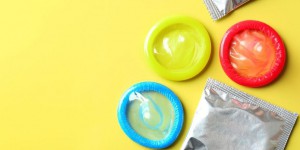 Le préservatif reste indispensable contre les infections sexuellement transmissibles