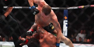 Sports de combat : le MMA est-il plus dangereux que la boxe ?