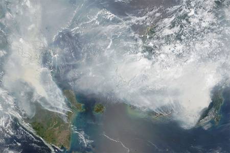 L'Indonésie est ravagée par des incendies hors de contrôle qui étouffent les populations