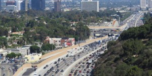 Contre Trump, les constructeurs automobiles concluent un accord anti-pollution avec la Californie