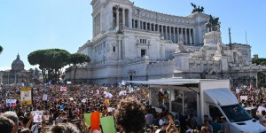 Fridays for Future : en Italie, le ministre de l’Éducation encourage à sécher les cours