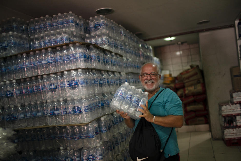 À Rio de Janeiro, la qualité de l'eau du robinet inquiète