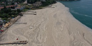 La “morve de mer”, symptôme d’une catastrophe écologique en mer de Marmara