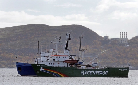 Moscou accorde l'amnistie à l'un des militants de Greenpeace arrêtés en Arctique