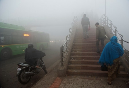 ​L’Inde reconnaît que Delhi est aussi polluée que Pékin