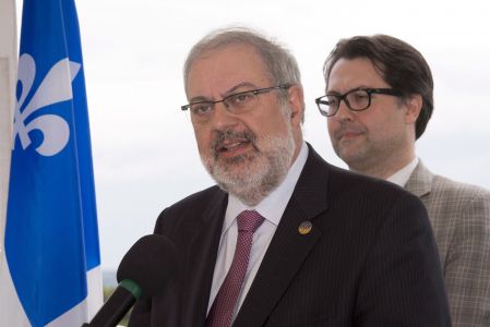 Québec ne se laissera pas influencer par la campagne de TransCanada, dit Arcand