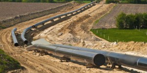 Les premiers ministres veulent accélérer la construction des pipelines