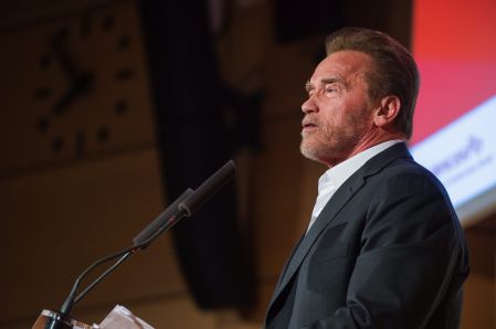 Couillard, Wynne et Selinger aux premières loges pour écouter Schwarzenegger