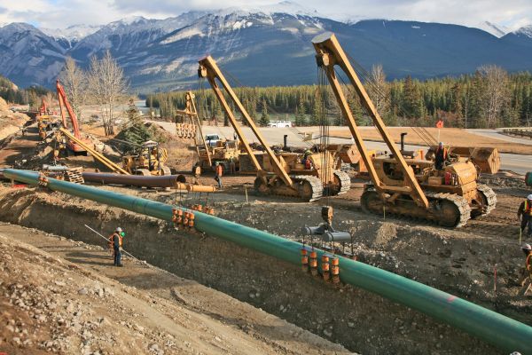 Ottawa approuve le pipeline de Kinder Morgan