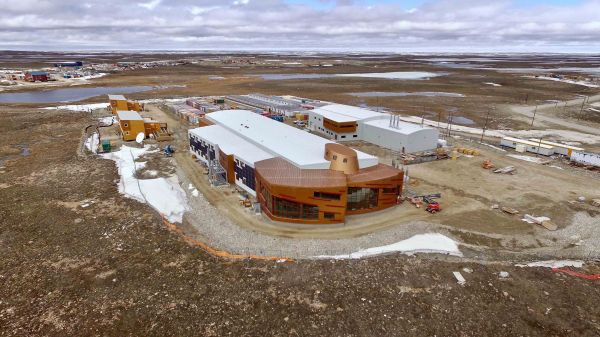 Extrême-Arctique: la Station canadienne de recherche presque complétée
