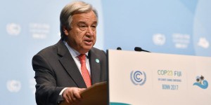 Climat: il faut cesser d’investir dans les énergies fossiles, martèle l’ONU