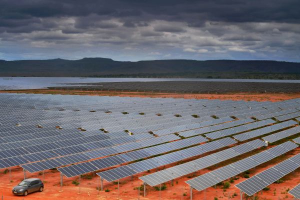 À Pirapora, le Brésil se tourne vraiment vers l’énergie solaire