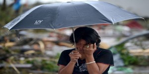 EN IMAGES. Philippines : deuil et dévastation après le super-typhon
