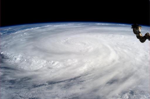 VIDEOS. Typhon : après les Philippines, Haiyan frappe le Vietnam 