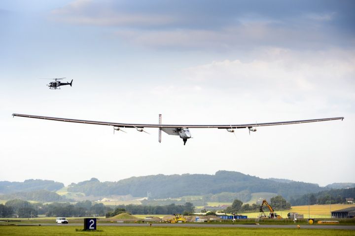 VIDEO. Solar Impulse 2 a pleinement réussi son premier vol