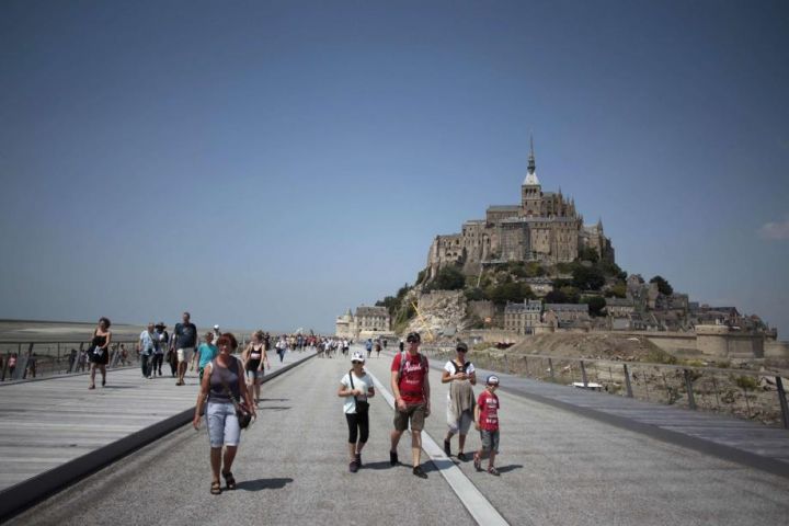 VIDEO. Mont-Saint-Michel : un nouveau pont pour la Merveille