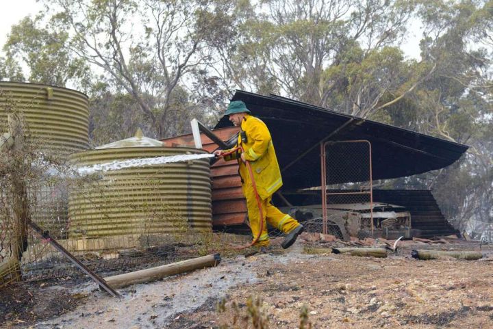 Australie : les pompiers face aux pires incendies depuis 30 ans
