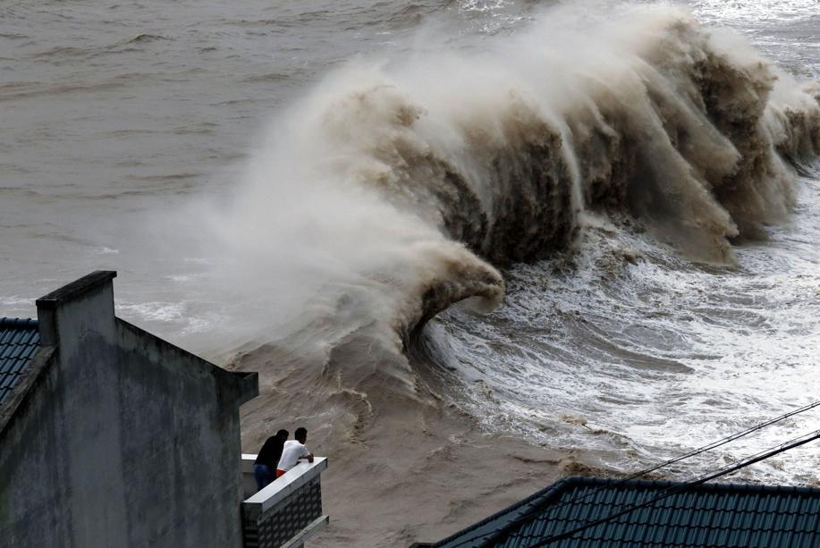 Chine : près d'1 million de personnes évacuées à l'approche du typhon Chan-hom