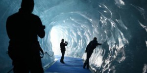 Tourisme climatique : La Mer de Glace, haut lieu menacé dans les Alpes