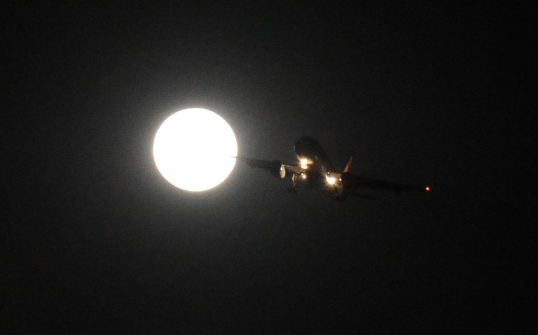 VIDEO. Une «Lune bleue» visible dans le ciel ce vendredi soir 