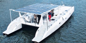 Transport : écologique, le catamaran électro-solaire