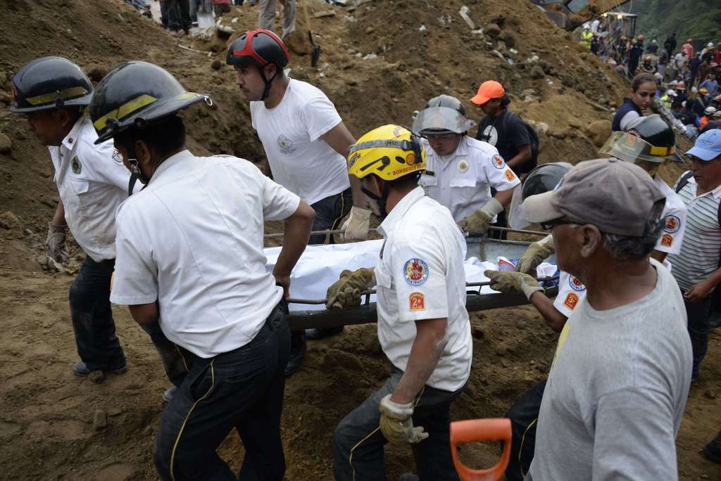 EN IMAGES. Glissement de terrain meurtrier au Guatemala