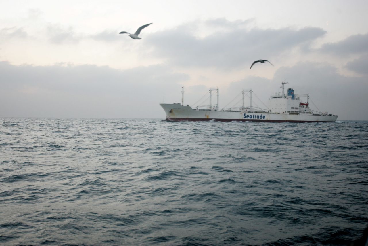 Nord-Pas-de-Calais : risque de pollution après le naufrage d'un cargo en mer du Nord