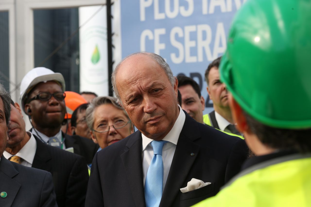 EN IMAGES. COP21 : visite de chantier au Bourget
