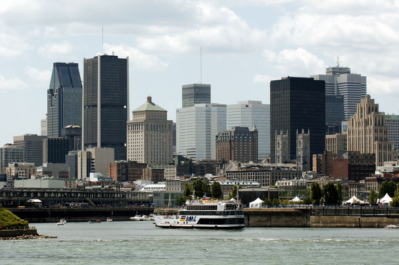 Montréal autorisé à vider ses égouts dans le St-Laurent, sous conditions
