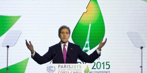 COP21 : Washington promet de doubler l'aide aux pays pauvres, annonce Kerry