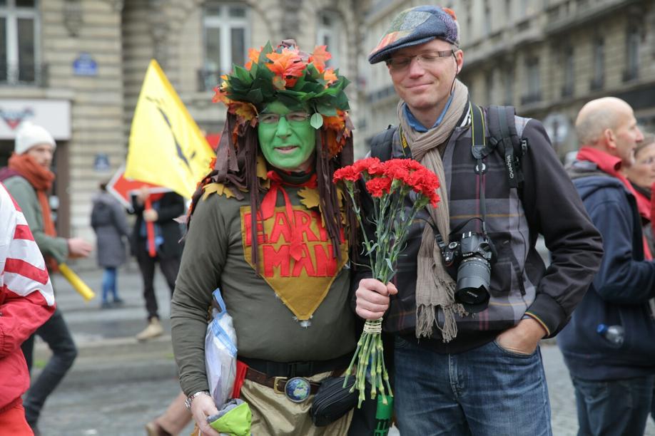 EN IMAGES. COP 21 : les militants pour le climat se préparent à manifester à Paris