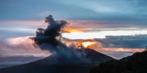 EN IMAGES. Costa Rica : éruption du volcan Turralbia